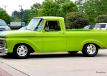 Bright Green | Pickup Truck