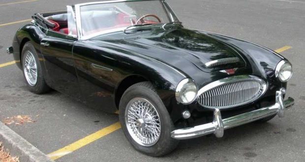 1963 Austin-Healey 3000MK sports car