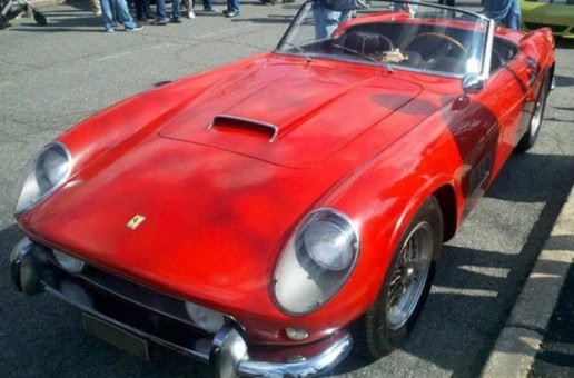 1957 Ferarri 250 GT California Spyder LWB sports car