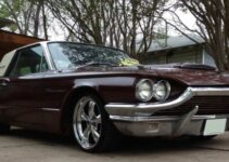 1964 Ford Thunderbird