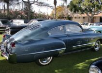 1948 Cadillac Series 61 Sedanette