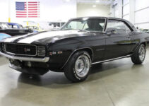 1969 Chevrolet Camaro Z28 RS