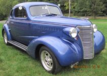 1938 Chevrolet 5-Window Coupe