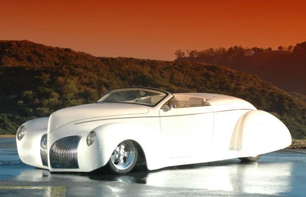 Deco Rides Zephyr old car