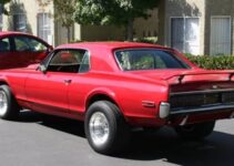 1968 Mercury Cougar XR7