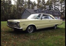 1966 Plymouth Hemi Satellite | Hardtop