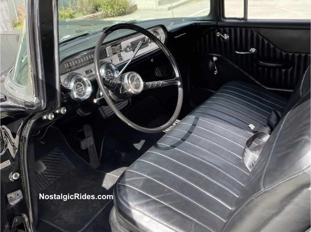 1957-Pontiac-Safari-Wagon-4