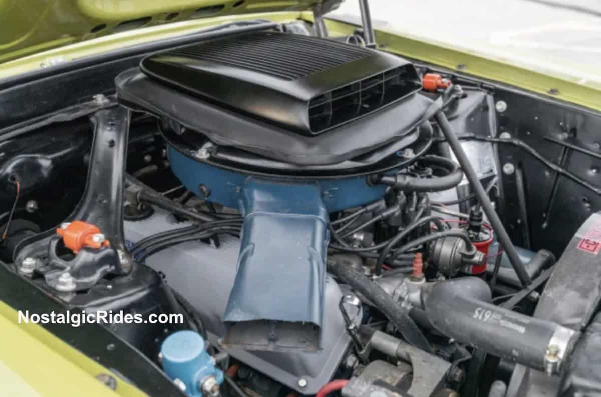 1970-Ford-Mustang-Boss-302-green-4