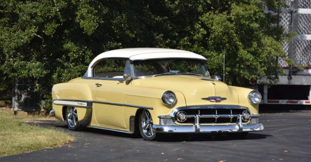 1953-Chevrolet-Bel-Air-V8-1