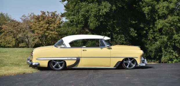 1953-Chevrolet-Bel-Air-V8-3