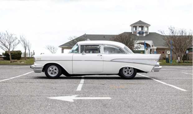 1957-Chevy-210-White-3