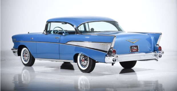 1957-Chevy-Bel-Air-LightBlue-2