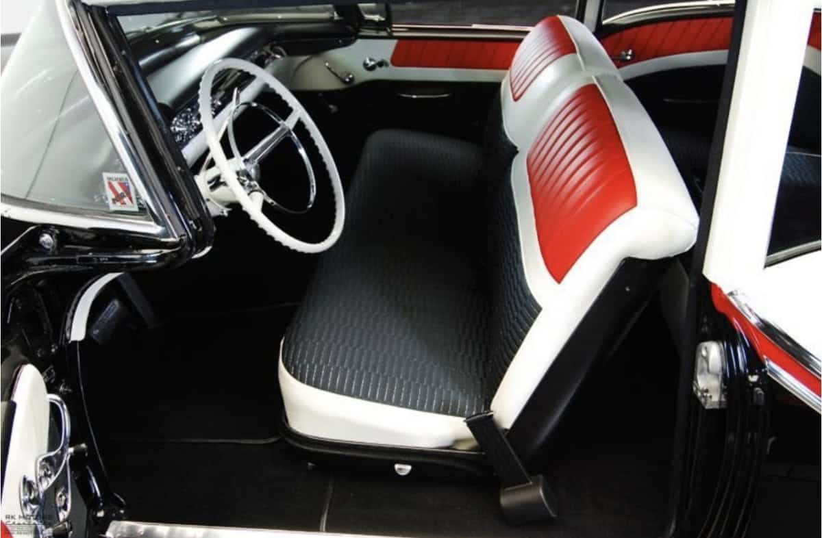 1957-Oldsmobile-Golden-Rocket-88-300hp-5