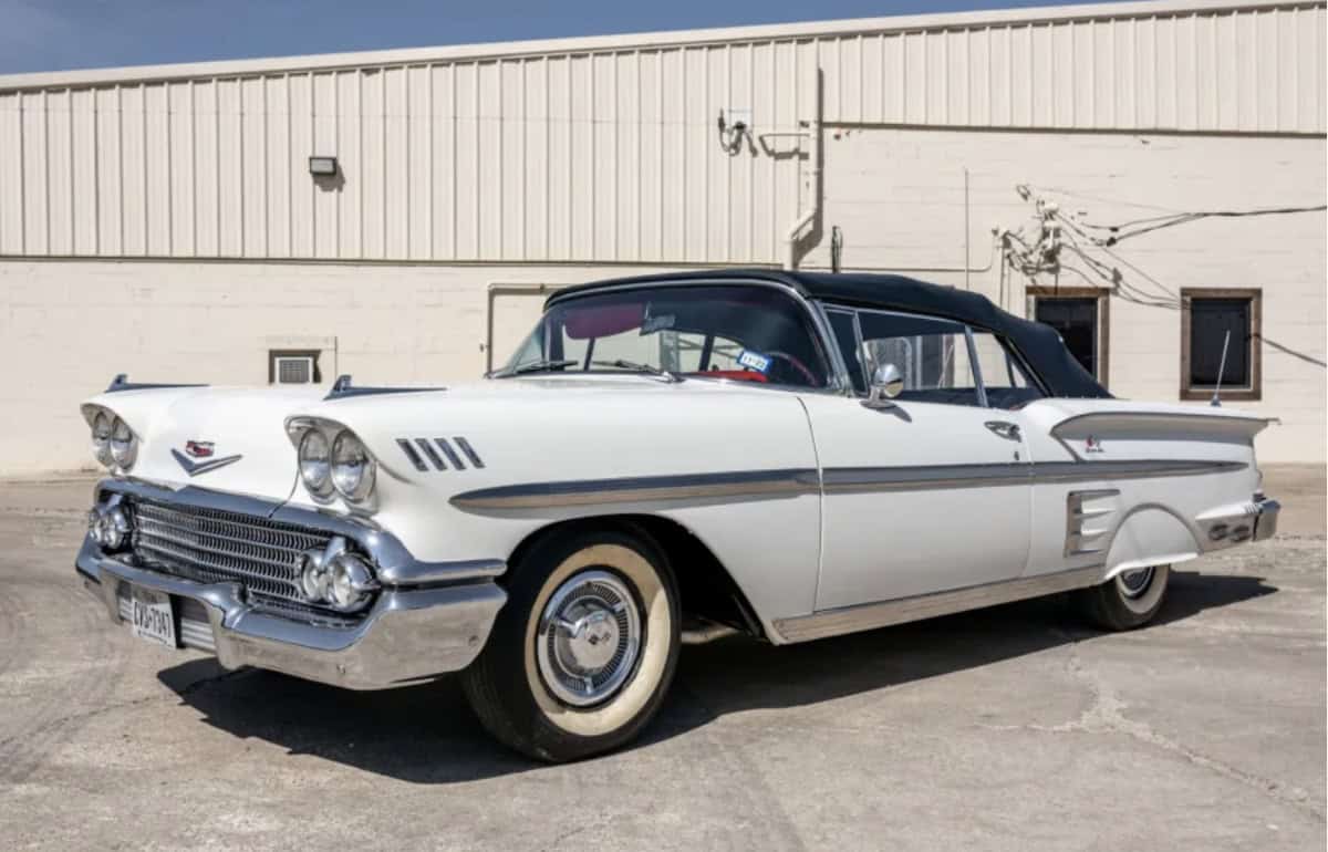 1958-Chevrolet-Impala-Convertible-2