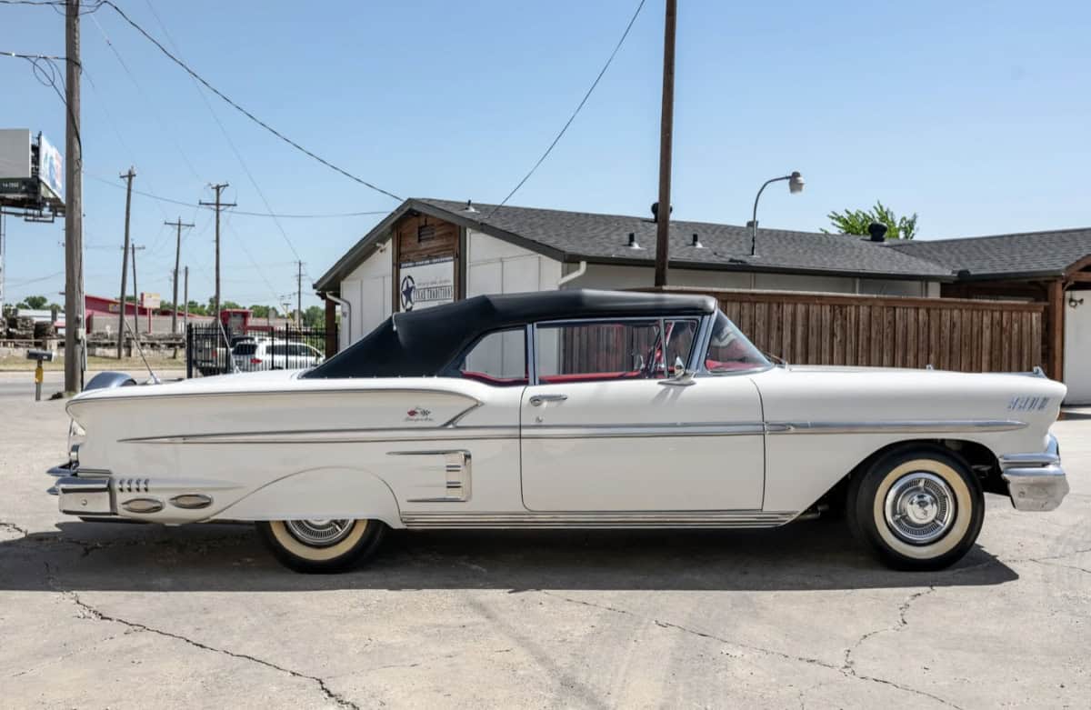 1958-Chevrolet-Impala-Convertible-4
