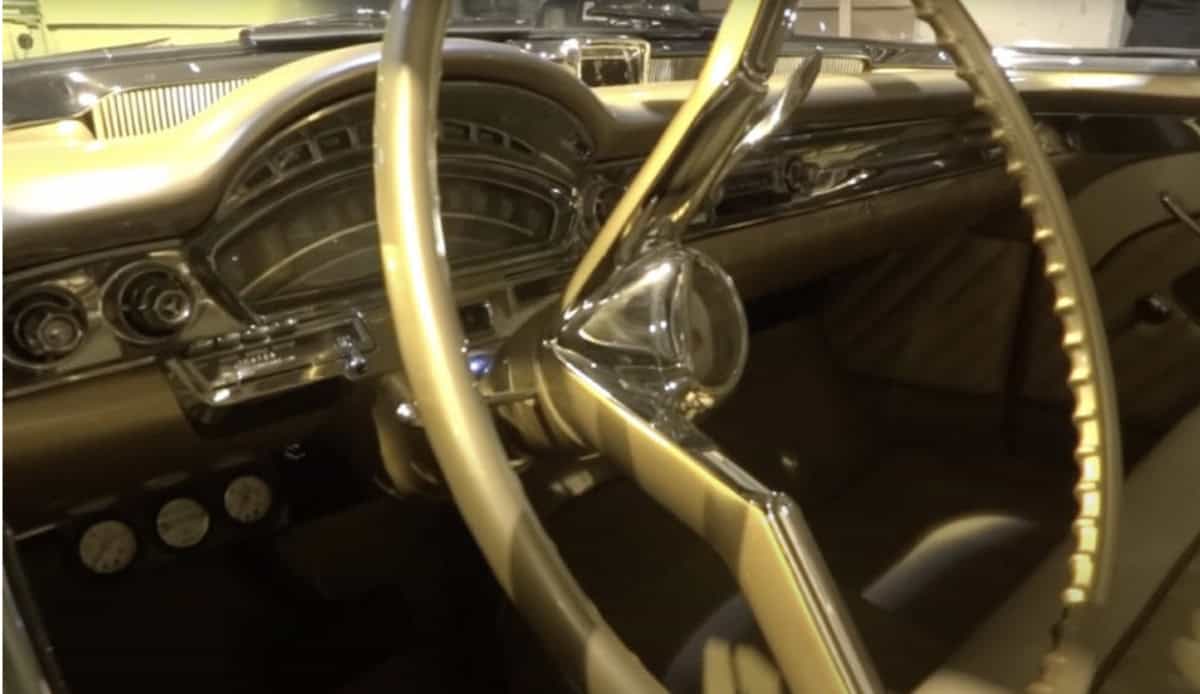 1958-Oldsmobile-Super-88-Custom-4