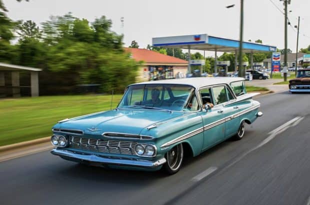 1959-Chevrolet-Bel-Air-Nomad-1