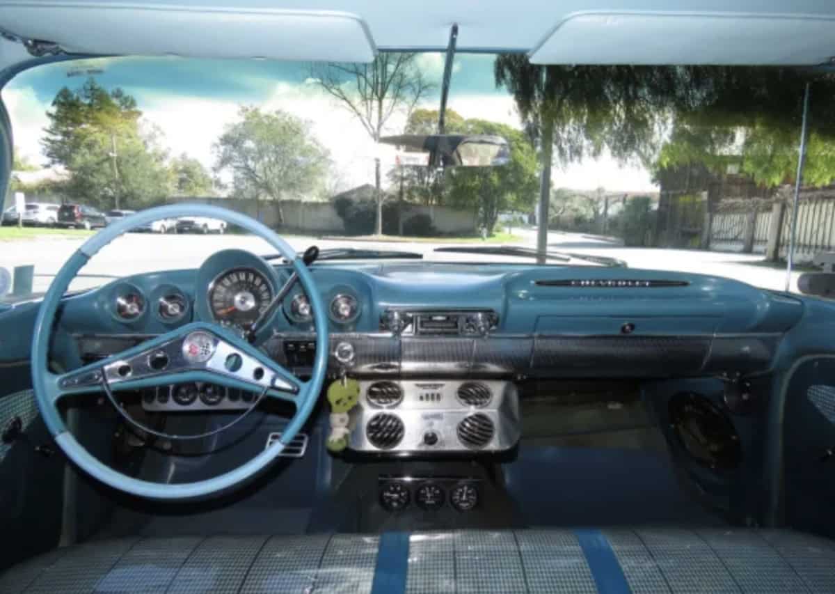 1960-Chevrolet-Impala-Nomad-Wagon-3