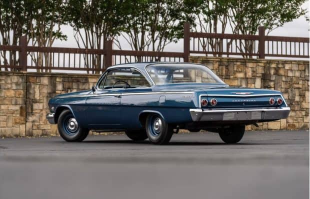 1962-Chevrolet-Bel-Air-BubbleTop-Blue-5