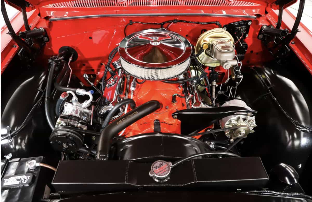 1963-Chevrolet-Impala-Red-5