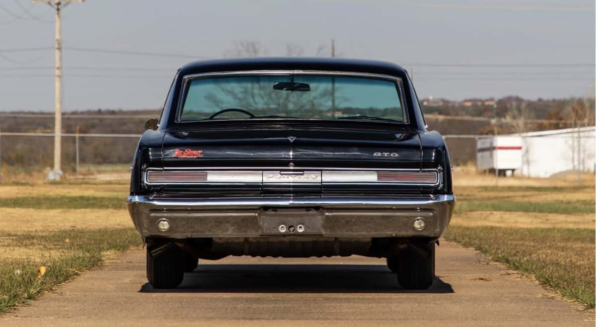 1964-Pontiac-GTO-Hardtop-6