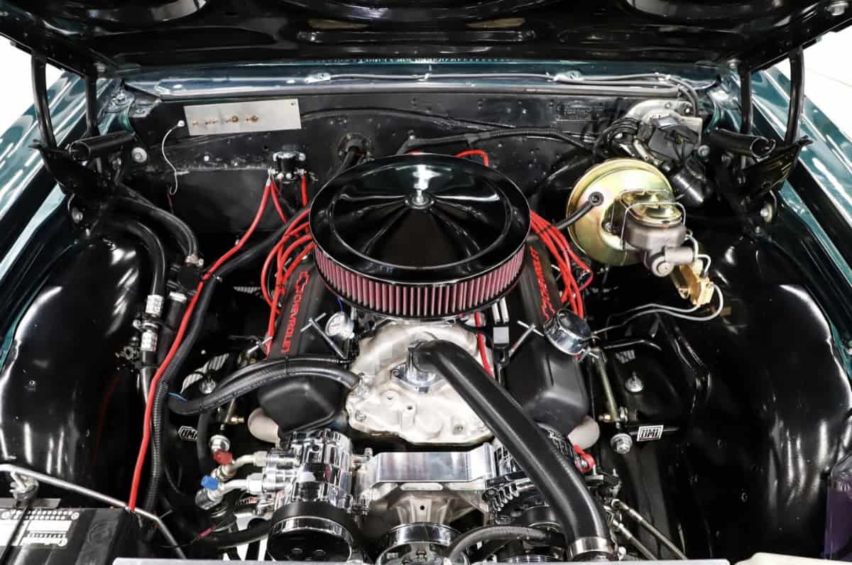 1965-Chevrolet-Chevelle-Malibu-6