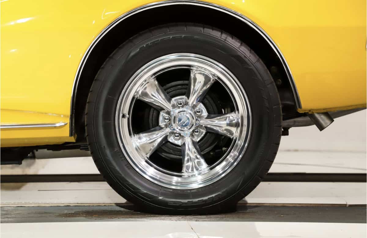 1968-Chevrolet-Camaro-SS-4