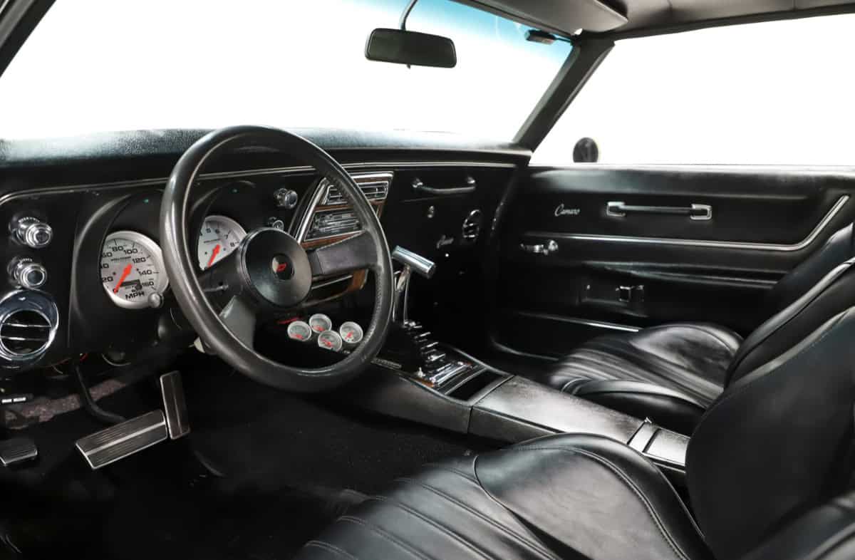 1968-Chevrolet-Camaro-SS-5