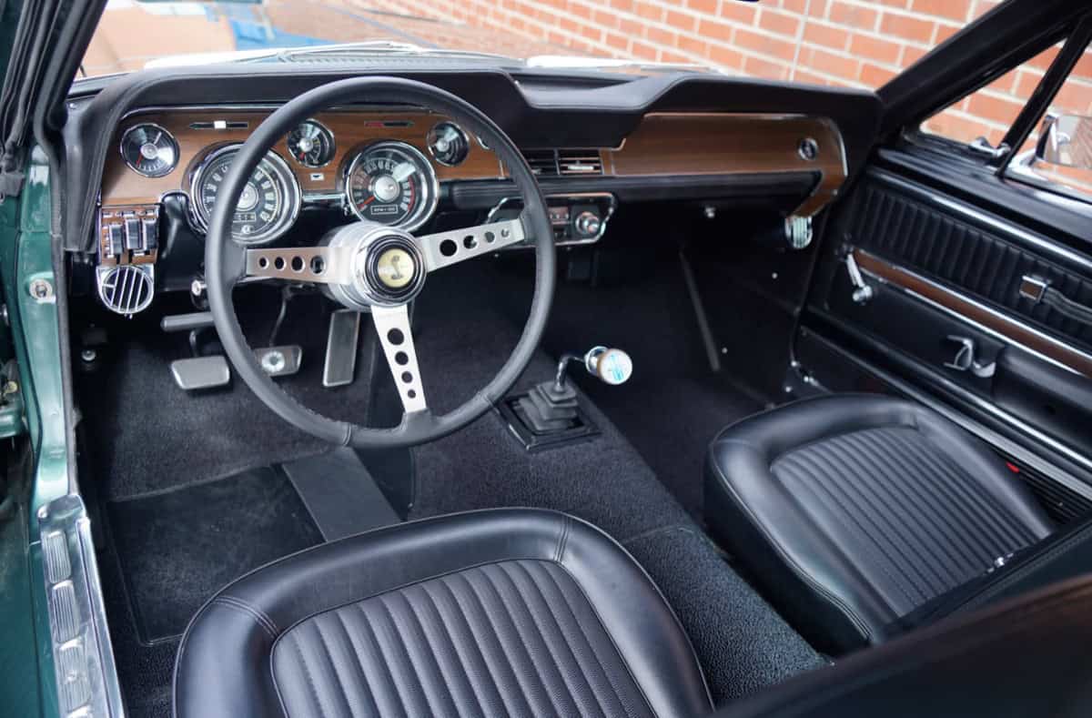 1968-Ford-Mustang-Fastback-Bullitt-Style-5