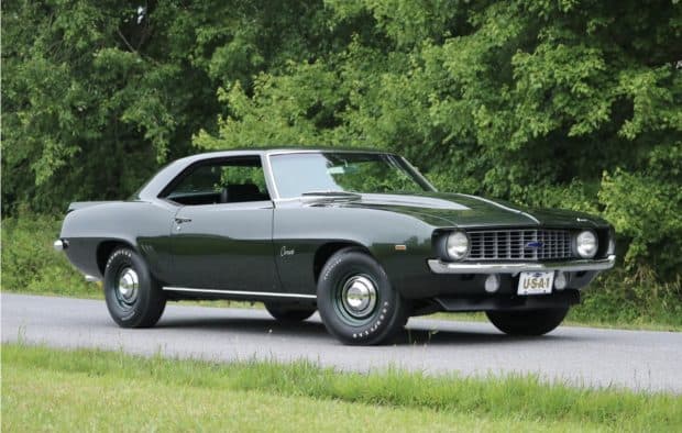 1969-Chevrolet-COPO-Camaro-4