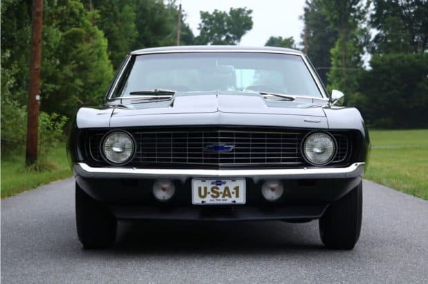 1969-Chevrolet-COPO-Camaro-5