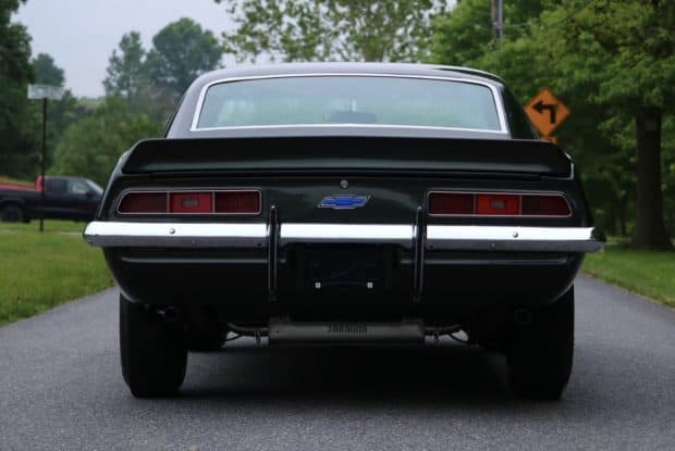 1969-Chevrolet-COPO-Camaro-6