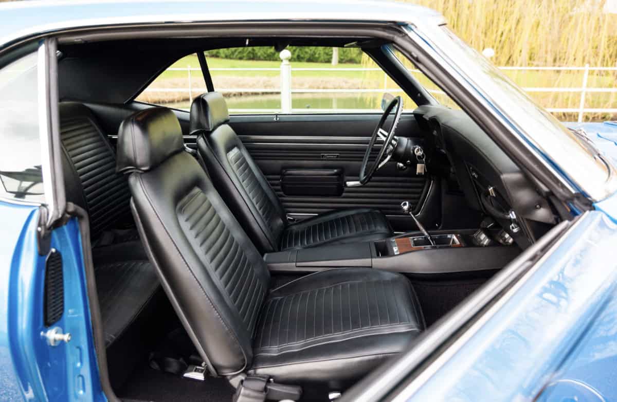 1969-Chevrolet-Camaro-RS-SS-5