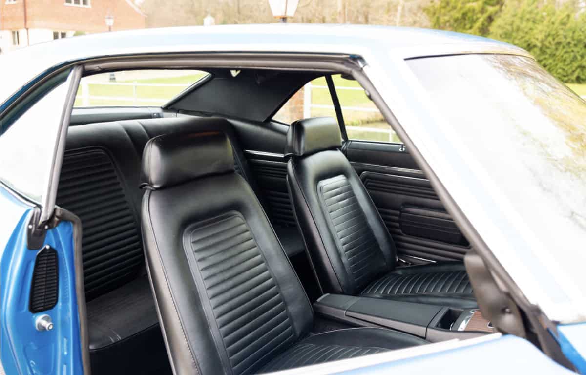 1969-Chevrolet-Camaro-RS-SS-7