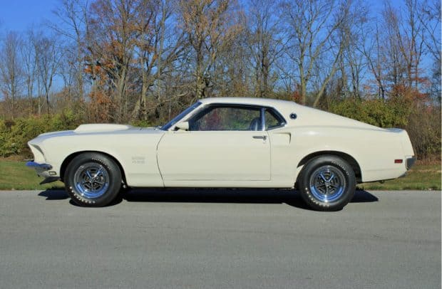 1969-Ford-Mustang-Boss-429-Fastback-3