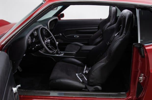 1970-Ford-Mustang-Mach-6