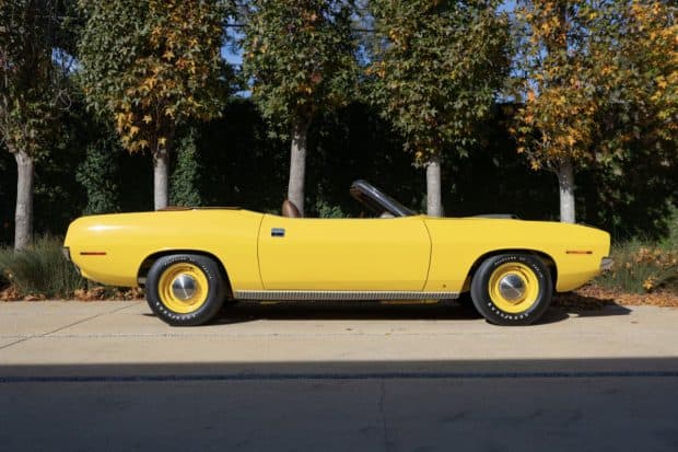 1970-Plymouth-Hemi-Cuda-Convertible-3
