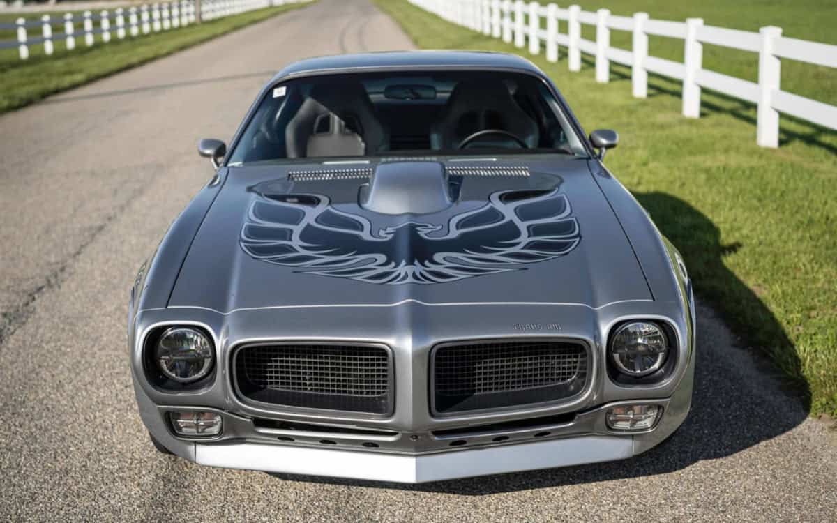 Pontiac Firebird Trans Am - Legendary Performance - Nostalgic Rides
