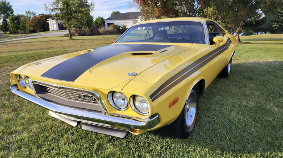 1972-Dodge-Challenger-340-1