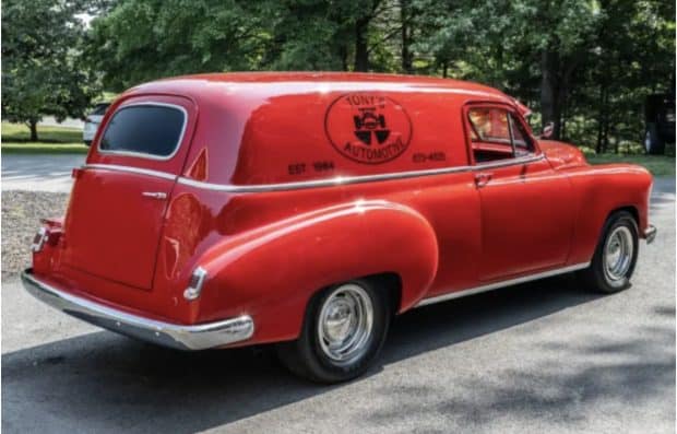 1951-Chevrolet-Styleline-Delivery-Red-2