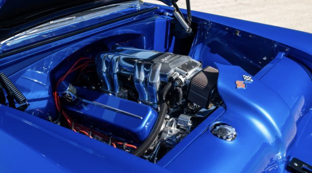 1956-Chevy-Bel-Air-Blue-4