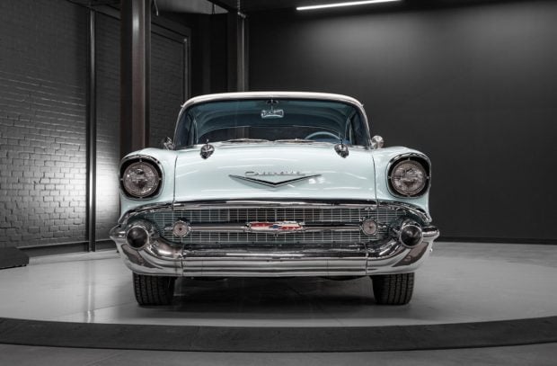 1957-Chevy-Bel-Air-Hardtop-Mint-2