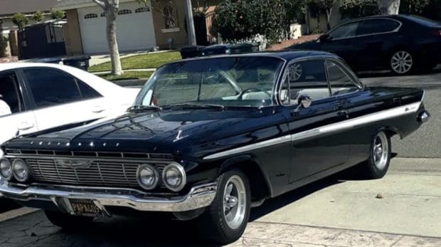 1961-Chevy-Bel-Air-409-black-5