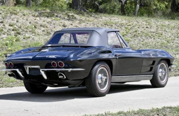 1963-Chevy-Corvette-Convertible-Black-2