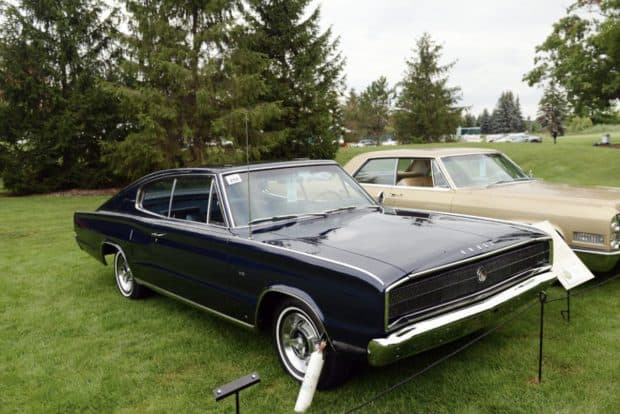 1966-Dodge-Charger-Hardtop-Black-4