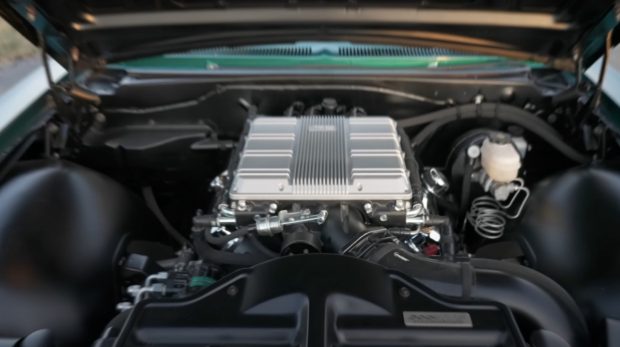 1966-Pontiac-2plus2-green-4