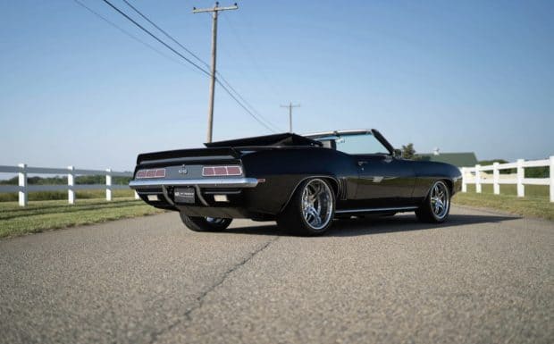 1969-Chevrolet-Camaro-Convertible-Black-6