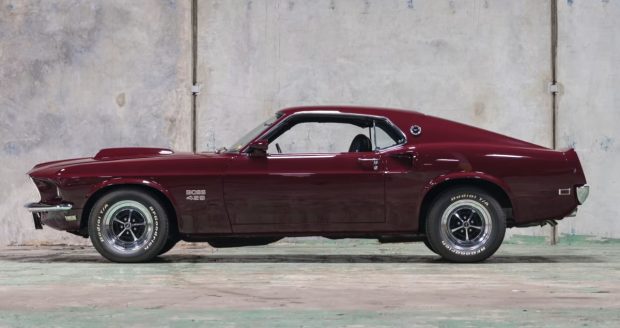 1969-Ford-Mustang-Boss-429-2
