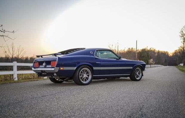 1969-Ford-Mustang-Mach-1-Blue-5
