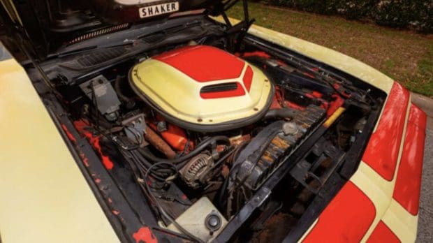 1971-Plymouth-Cuda-440-5